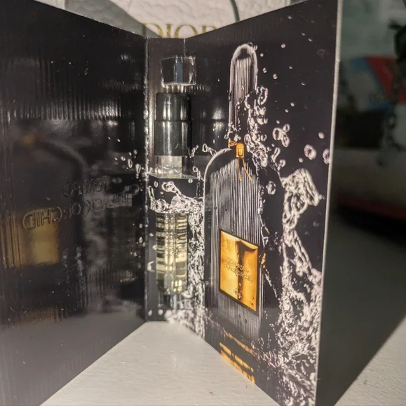 Tom Ford Black Orchid Sample - Picture 2 of 3